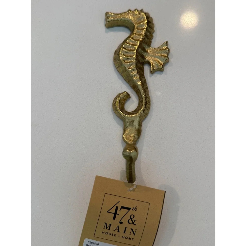 47th &‎ Main Gold Metal Nautical Wall Hooks Seahorse Starfish Crab Beach 3pc